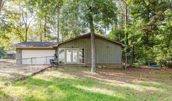 624 Woodland Dr, Benton, AR 72019
