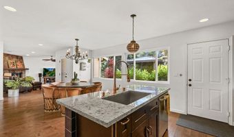 3302 Avenida De Loyola, Oceanside, CA 92056