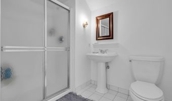 634-640 East Ave, Bay Head, NJ 08742