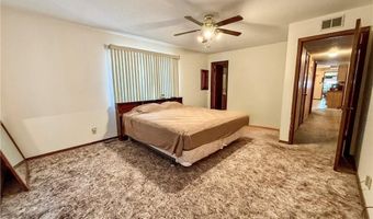 205 S Traster St, Altamont, KS 67330