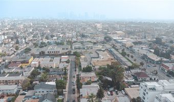 3036 W 12 Pl, Los Angeles, CA 90006