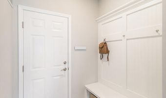 2867 Fairgrove Cres, Ann Arbor, MI 48108