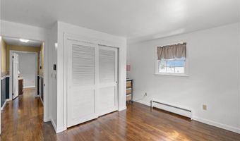 1 Leahy St, East Providence, RI 02916