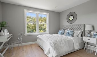 0 Greenwich Blvd 102, East Greenwich, RI 02818