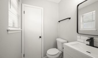 7658 Gov Blanchard Dr, Baton Rouge, LA 70811