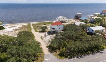6 Kingfish St, Alligator Point, FL 32346