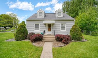 905 Sheffield Ave St, Adrian, MI 49221