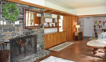 26 Woodland Dr, Barre, VT 05641