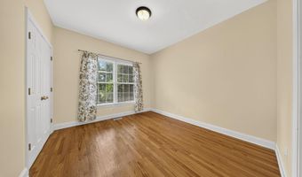 335 Benford Dr, Boiling Springs, SC 29316