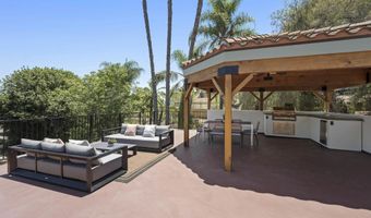 10020 Fuerte Dr, La Mesa, CA 91941