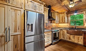 3332 Hunt, Acworth, GA 30102