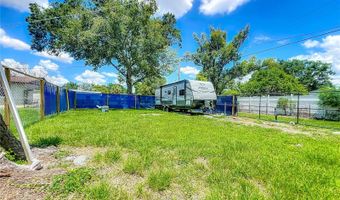 207 KAY St, Auburndale, FL 33823