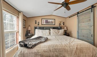 15 Manbow Rd, Alton, NH 03809