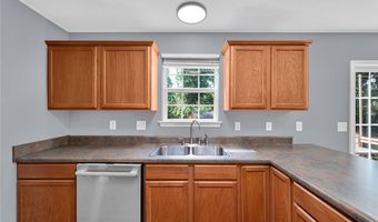 107 Lochenshire Pl, Belton, SC 29627