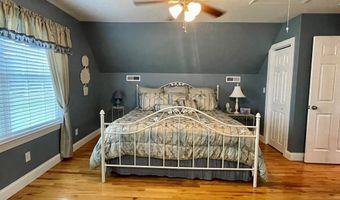 117 Apple Ridge Dr, Beaver, WV 25813
