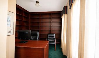 3600 POCONO Pl, Beltsville, MD 20705