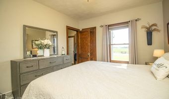 4354 Kingbird Ave, Alton, IA 51003