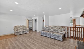 420 Taylor St, American Falls, ID 83211