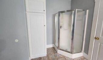 197 Emery St, Berlin, NH 03570