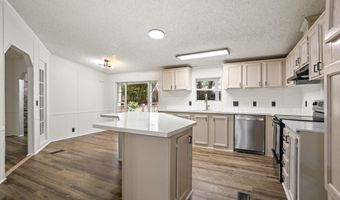 100 Epps Rd, Belton, SC 29627