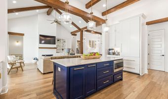 100 Viaulet Rd, Youngsville, LA 70592