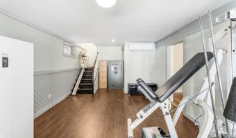 75 Marsh Rd, Belfast, ME 04915