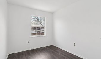 8703 VILLAGE GREEN Ct, Alexandria, VA 22309