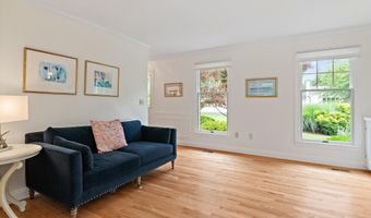 718 WHITEHALL BEACH Rd, Annapolis, MD 21409
