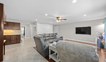 5701 Marine Rd, Alhambra, IL 62001