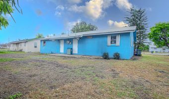 1043 NE 20th St, Belle Glade, FL 33430