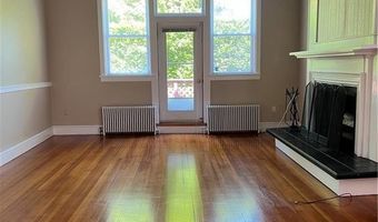 167 Coggeshall Ave B, Newport, RI 02840