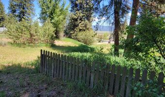 607 11 S Main St, Cascade, ID 83611