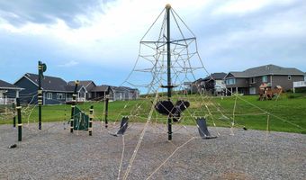 2249 Antler Rdg, Asbury, IA 52002