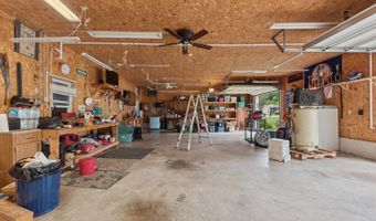 1905 Stivers Rd, Aberdeen, OH 45101