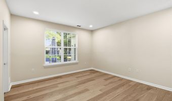 225 Mirage Blvd, Barnegat, NJ 08005