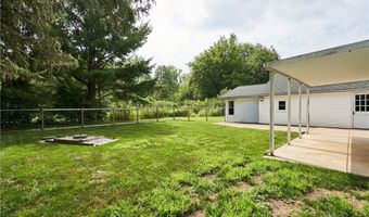 3261 Dewalt Dr, Akron, OH 44312