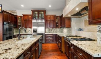 10310 Fuerte Dr, La Mesa, CA 91941