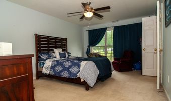 202 W DARBY Cir, Dover, DE 19904