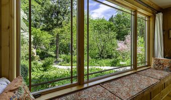 1800 Neil Creek Rd, Ashland, OR 97520