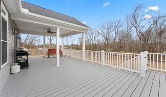 6377 Meander Glen Dr, Austintown, OH 44515