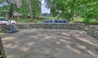1 Ivy Cir, Arkadelphia, AR 71923