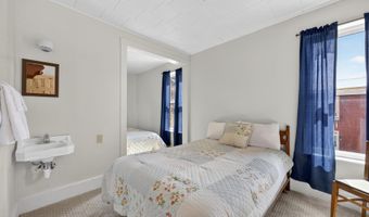 201 N Main St, Alma, WI 54610