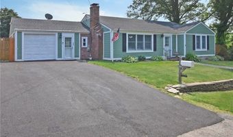 32 Harrington Dr, Johnston, RI 02919