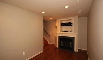 2831 11TH St N, Arlington, VA 22201