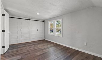 1119 N RICHMOND St, Appleton, WI 54911
