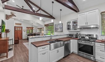 28344 N Linzy Ln, Athol, ID 83801