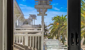 3301 Lincoln St, Carlsbad, CA 92008