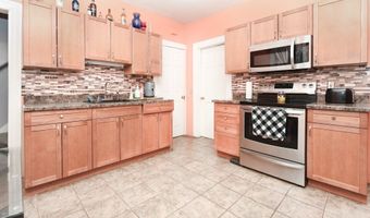181 Sampson St, Bridgeport, CT 06606