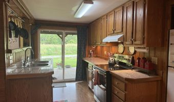 2463 State Highway Dd, Ava, MO 65608