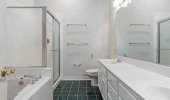 6908 FAIRFAX Dr 306, Arlington, VA 22213